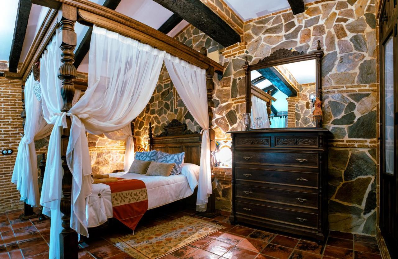 Hotel Rural Finca La Herencia Гуадальканаль Экстерьер фото