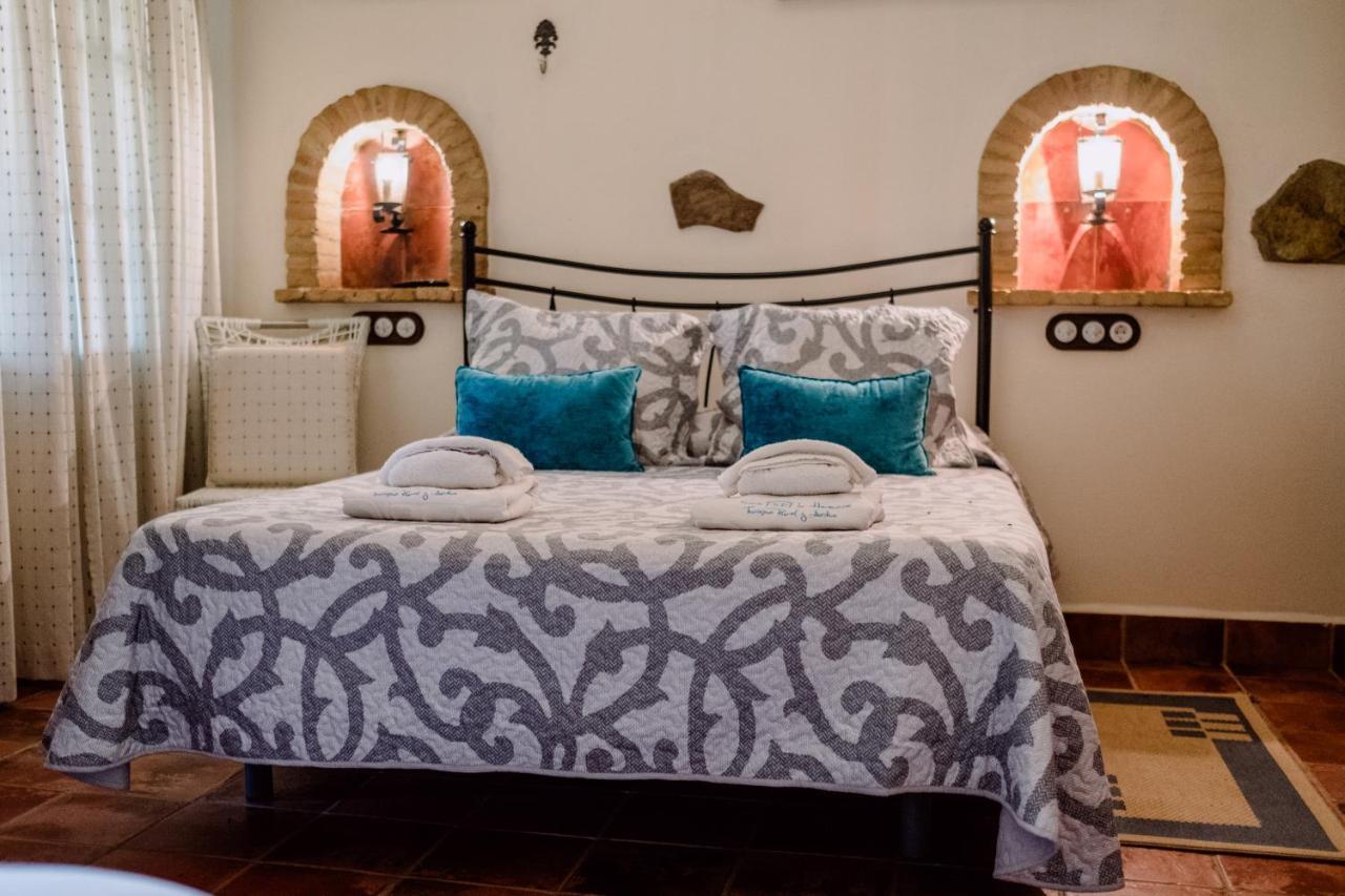 Hotel Rural Finca La Herencia Гуадальканаль Экстерьер фото