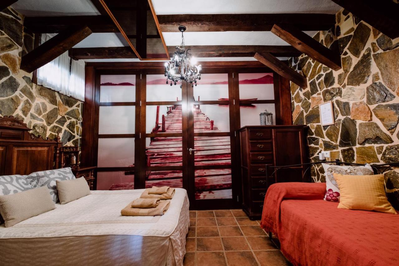 Hotel Rural Finca La Herencia Гуадальканаль Экстерьер фото