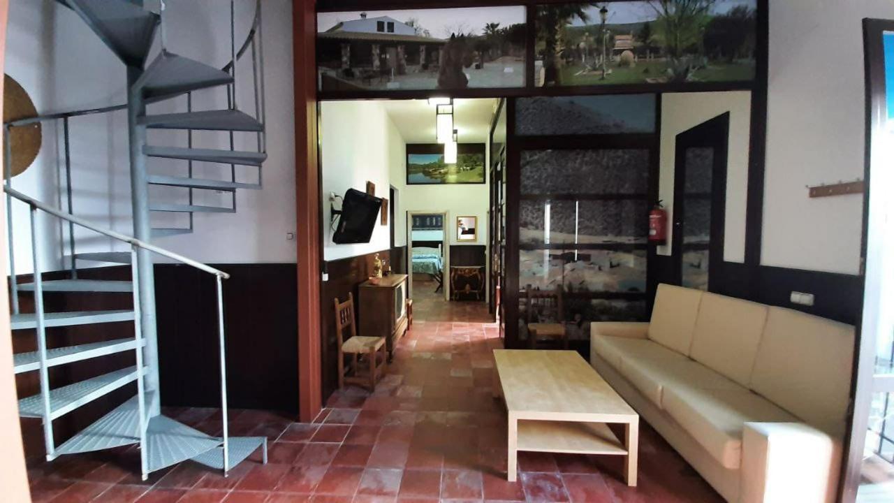 Hotel Rural Finca La Herencia Гуадальканаль Экстерьер фото